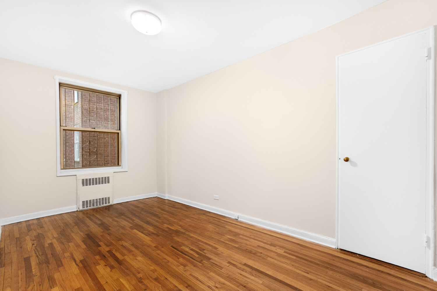 243 MCDONALD Avenue 1D