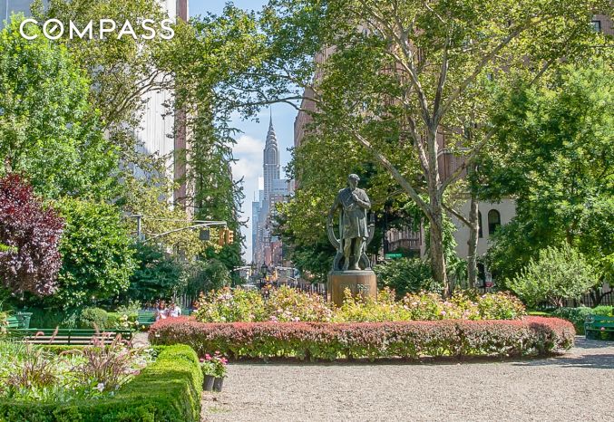 32 Gramercy Park S 12D