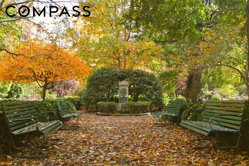 32 Gramercy Park S 12D