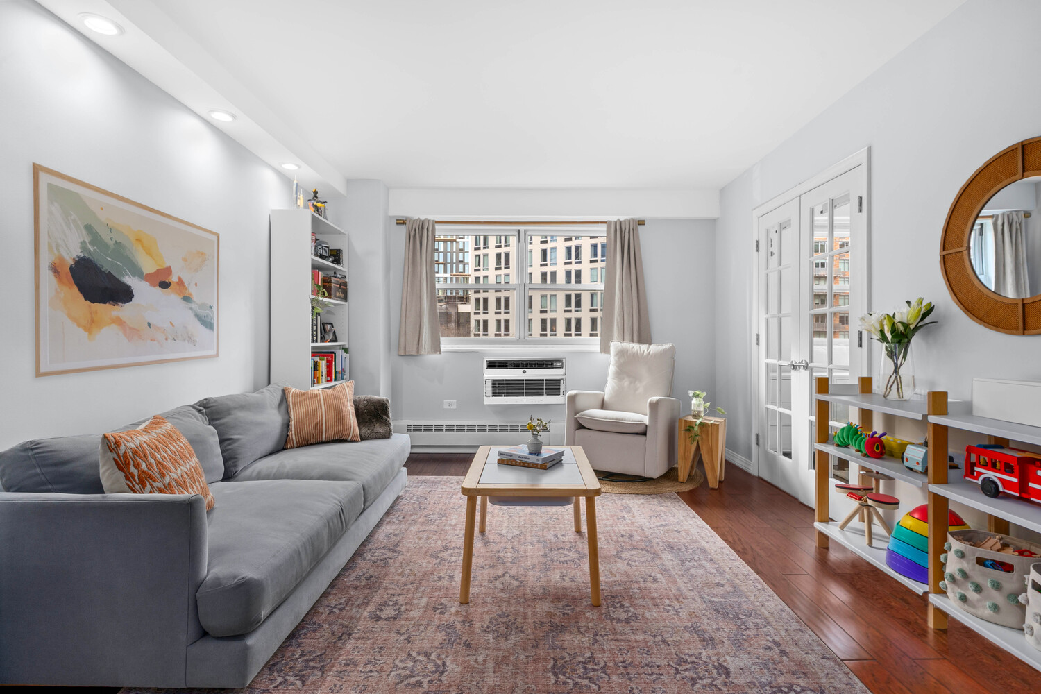 191 WILLOUGHBY Street 8J