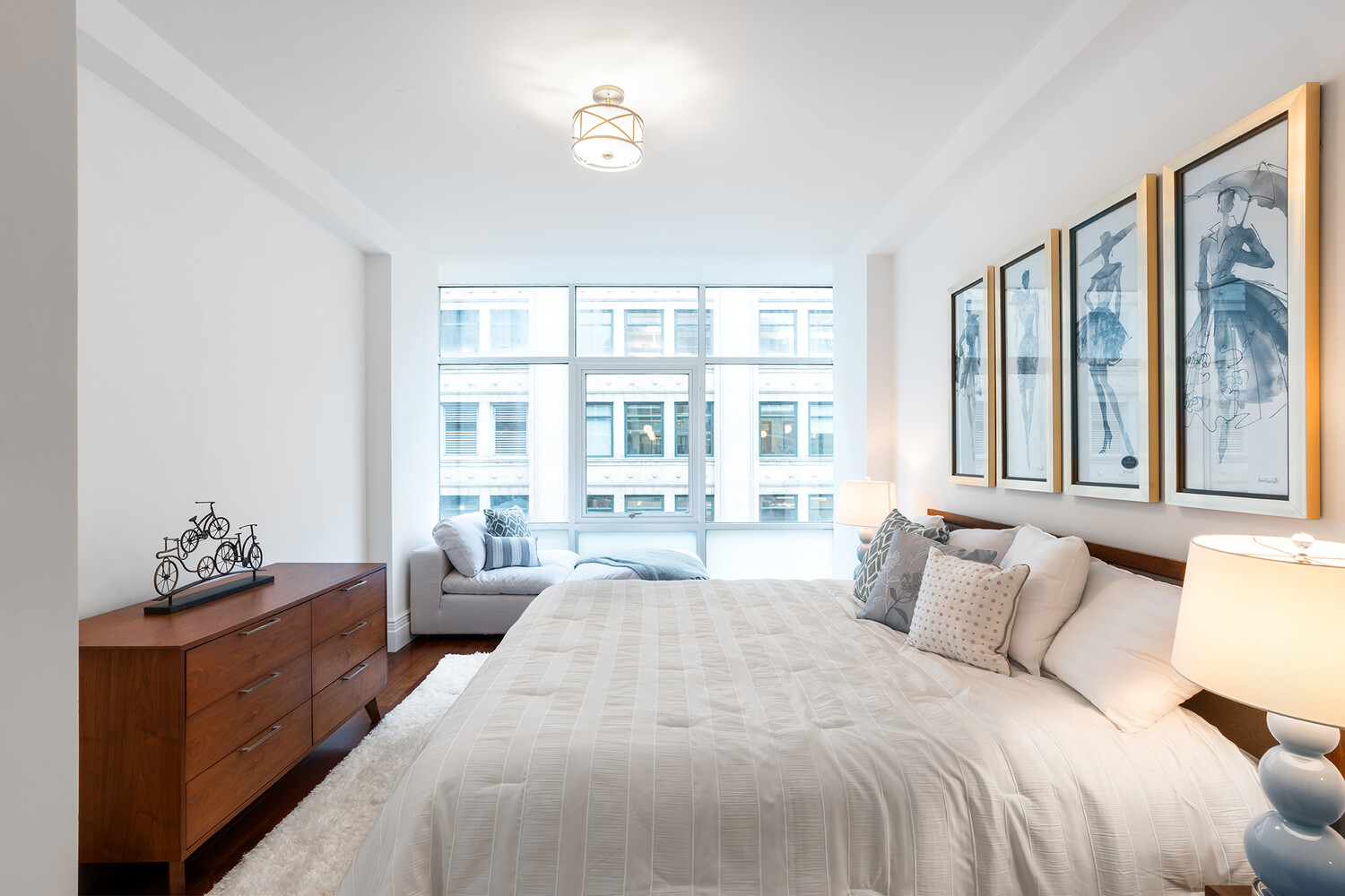 300 SPRING Street 6/7A