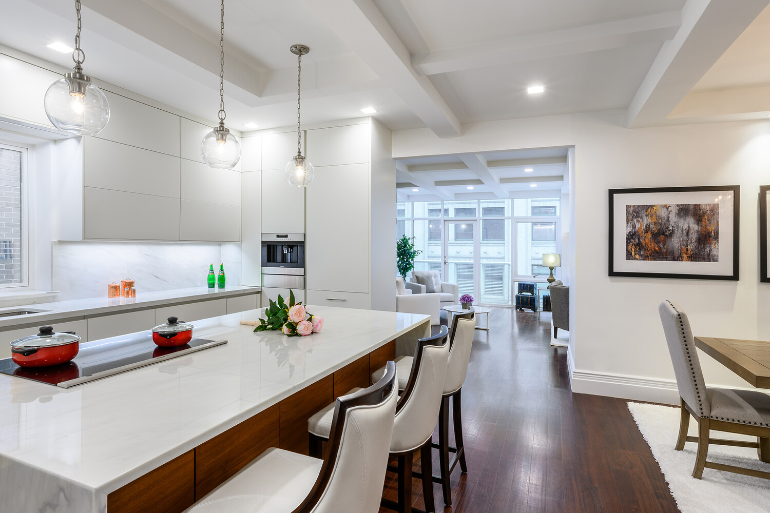 300 SPRING Street 6/7A