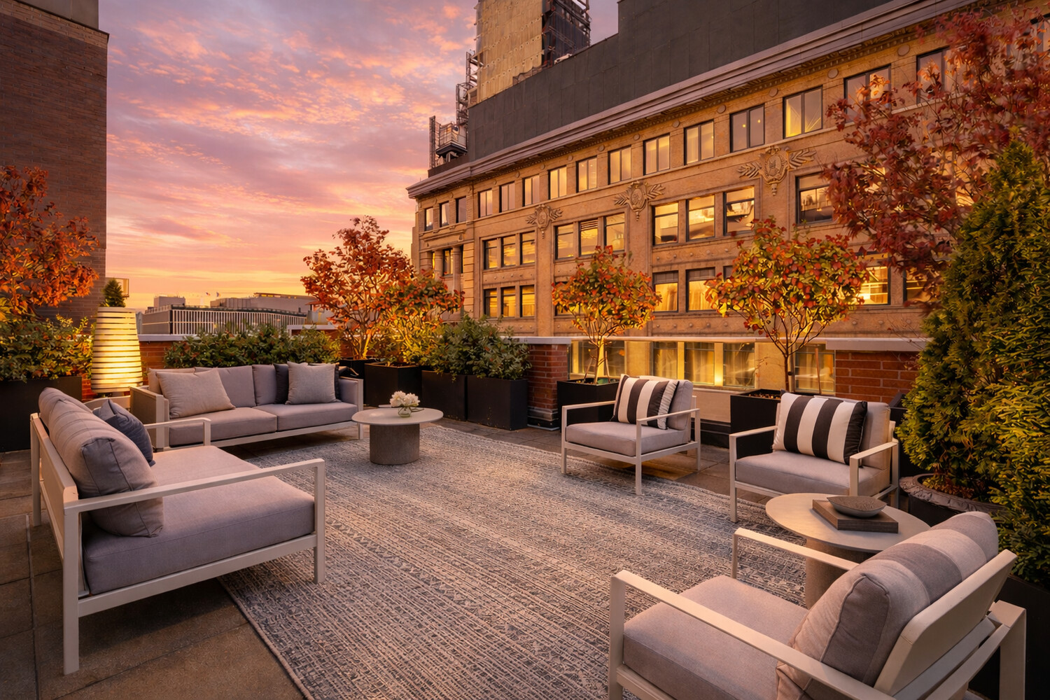 300 SPRING Street 6/7A