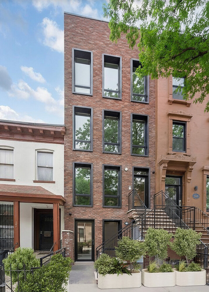 356 QUINCY Street
