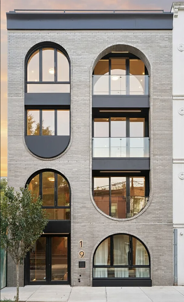 19 N HENRY Street 3A