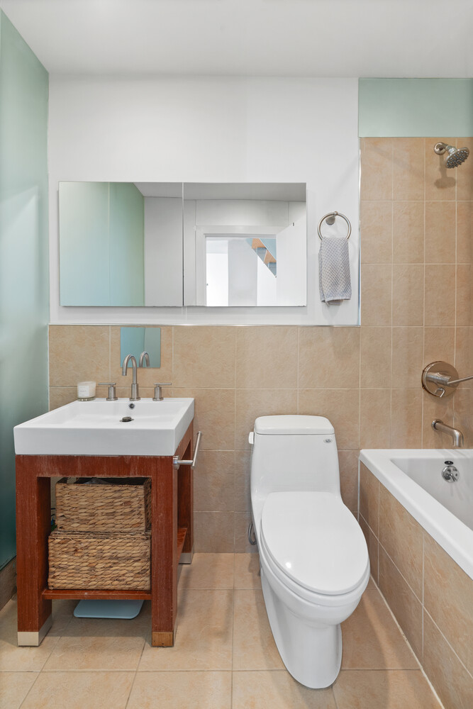 63 CONSELYEA Street A4