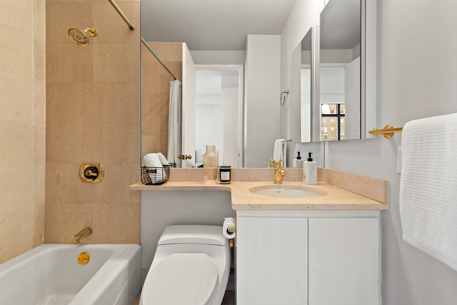 222 RIVERSIDE Drive 12A