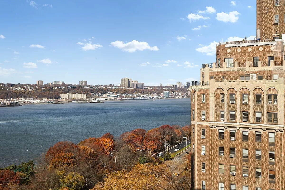 222 RIVERSIDE Drive 12A