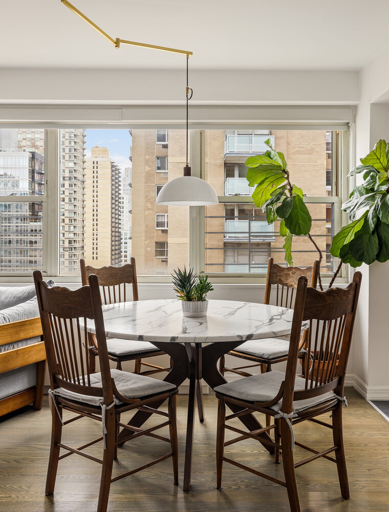 245 E 87TH Street 18F