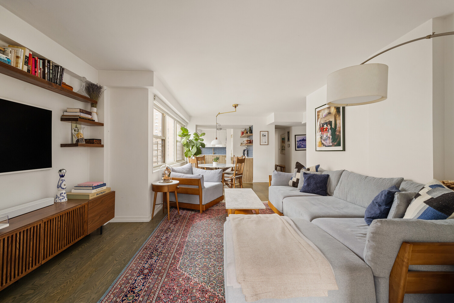 245 E 87TH Street 18F