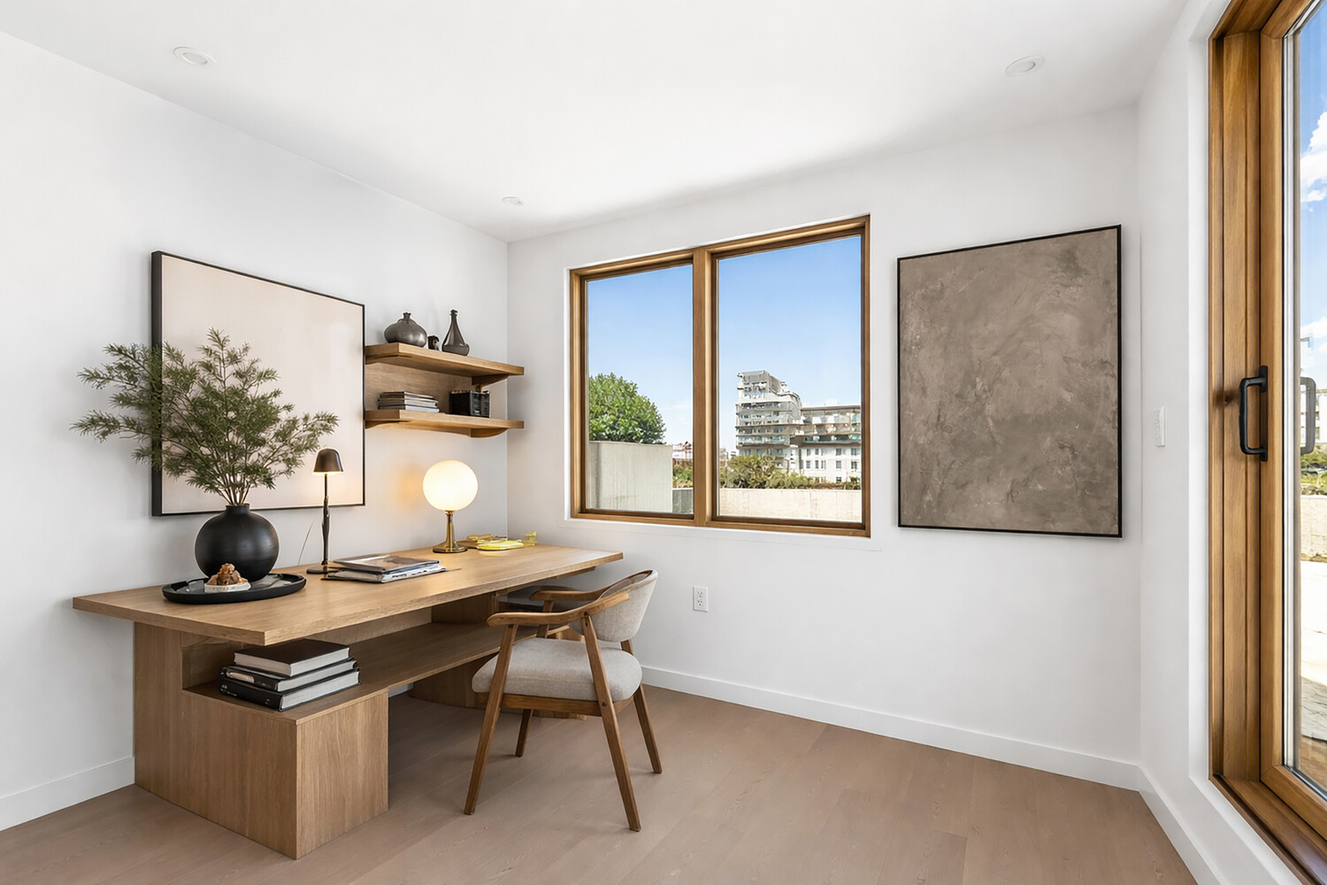 19 N HENRY Street 4