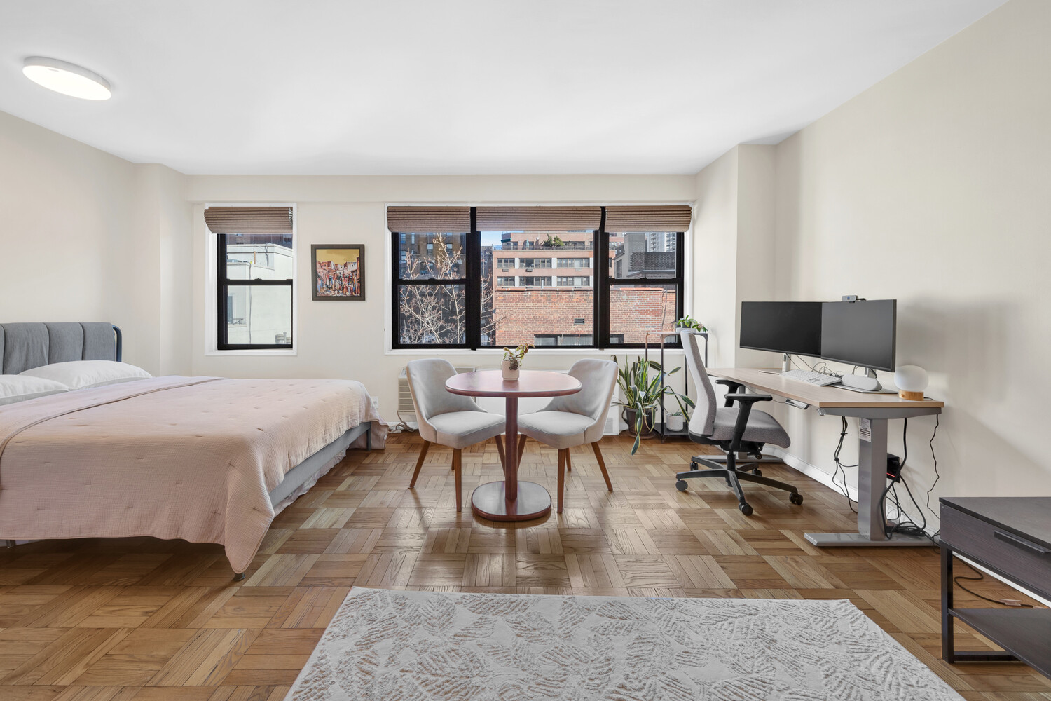 345 E 52ND Street 7B