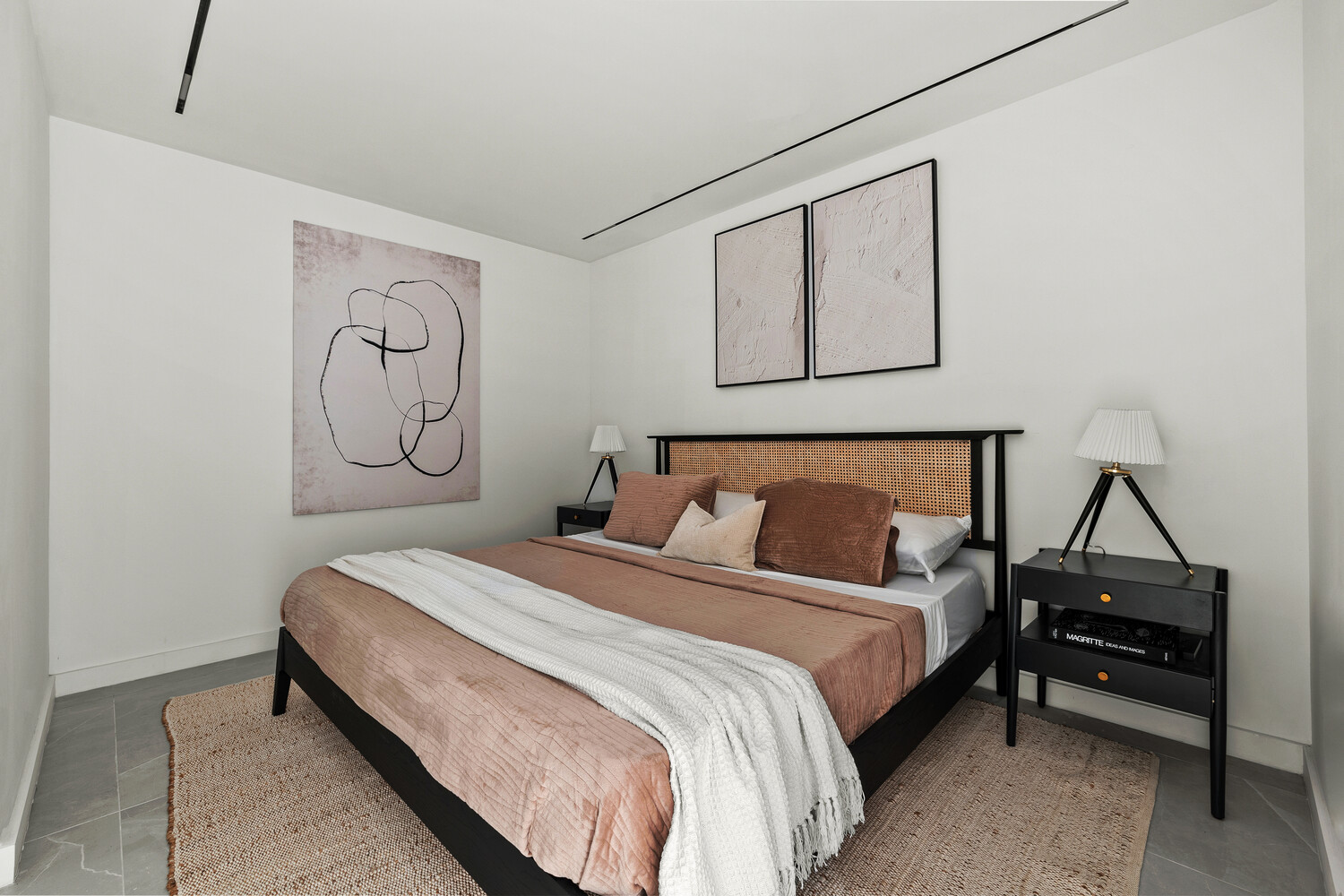 174 N 6TH Street TH1