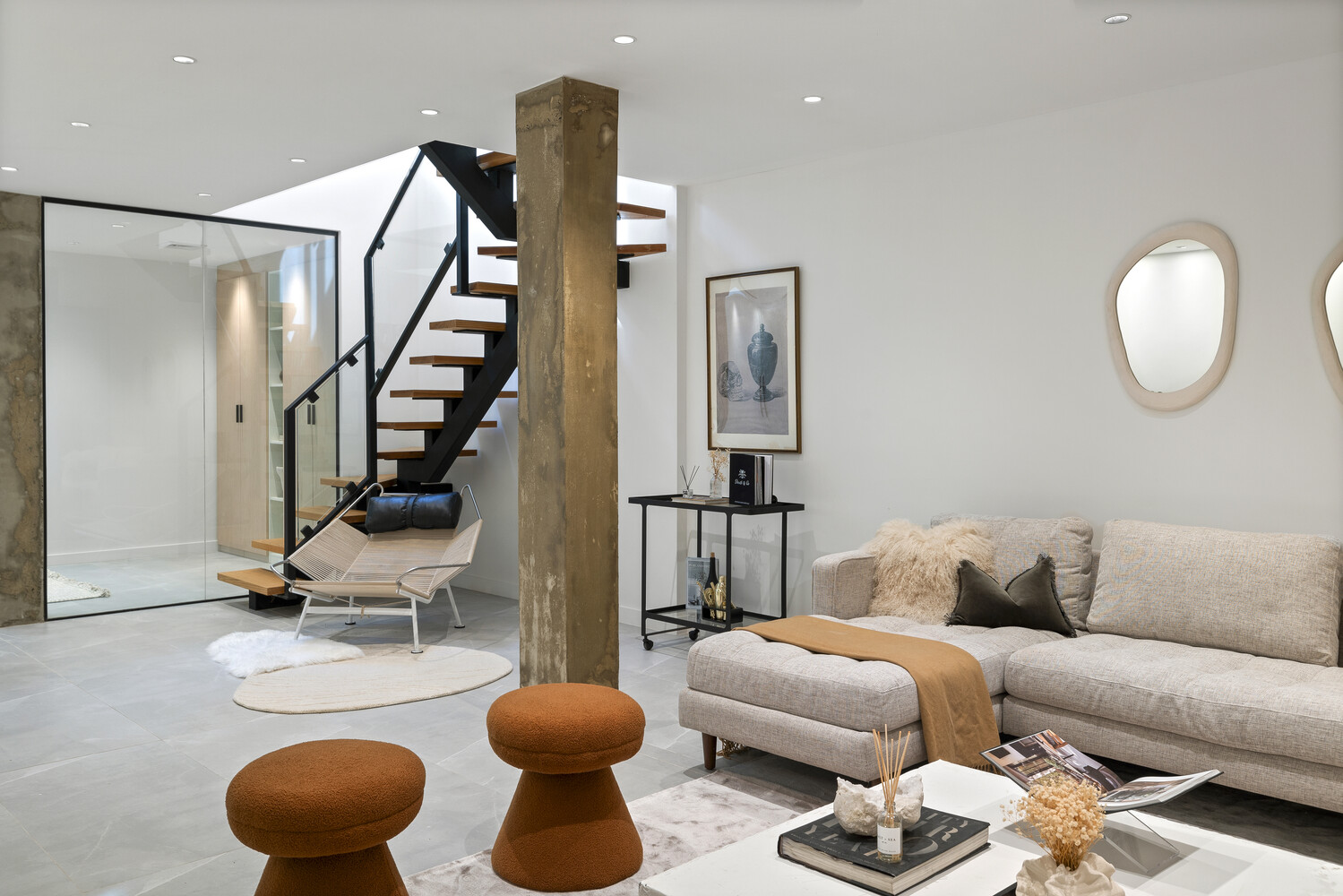 174 N 6TH Street TH1