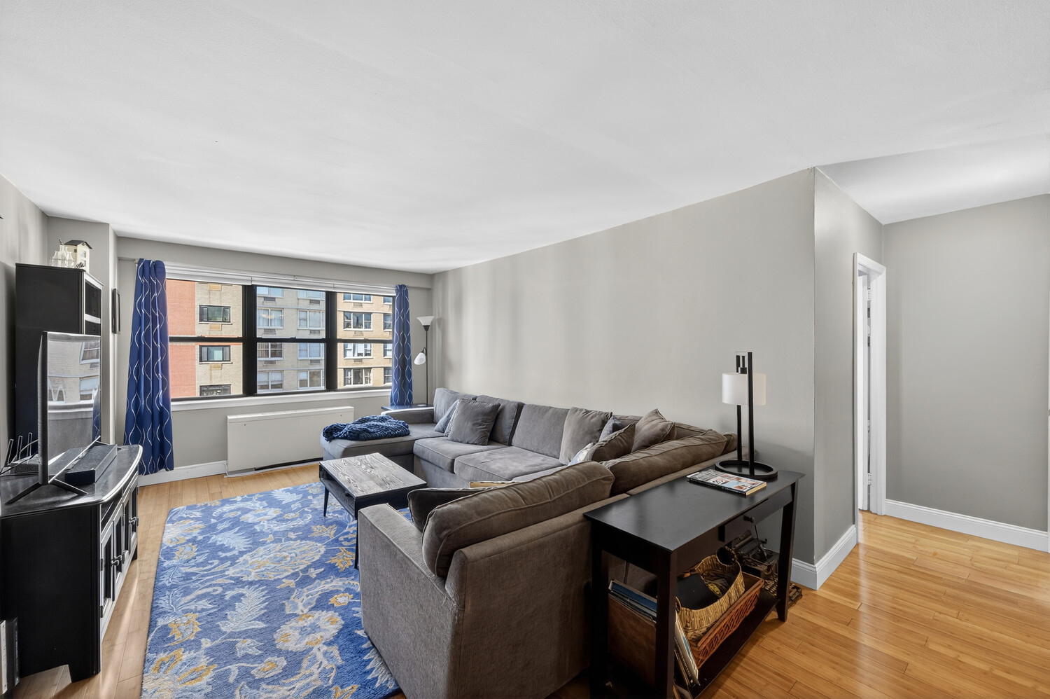 201 E 28TH Street 14M