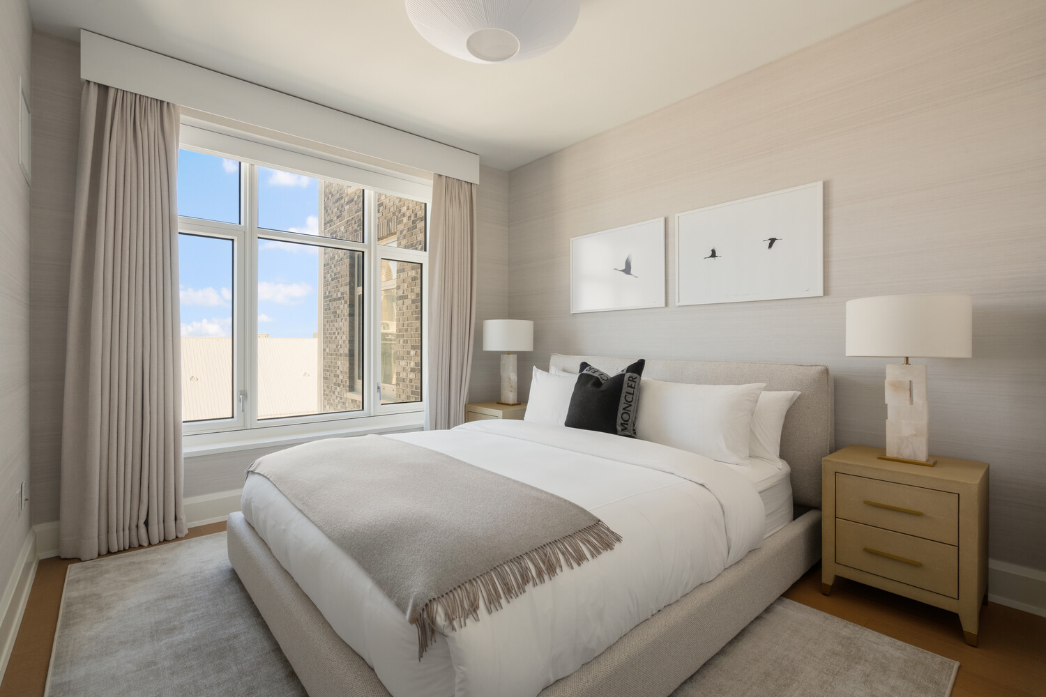 100 CLAREMONT Avenue 17C