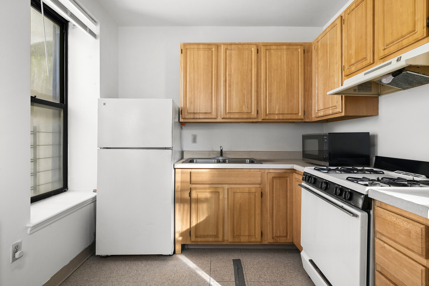 101 W 115TH Street 2C