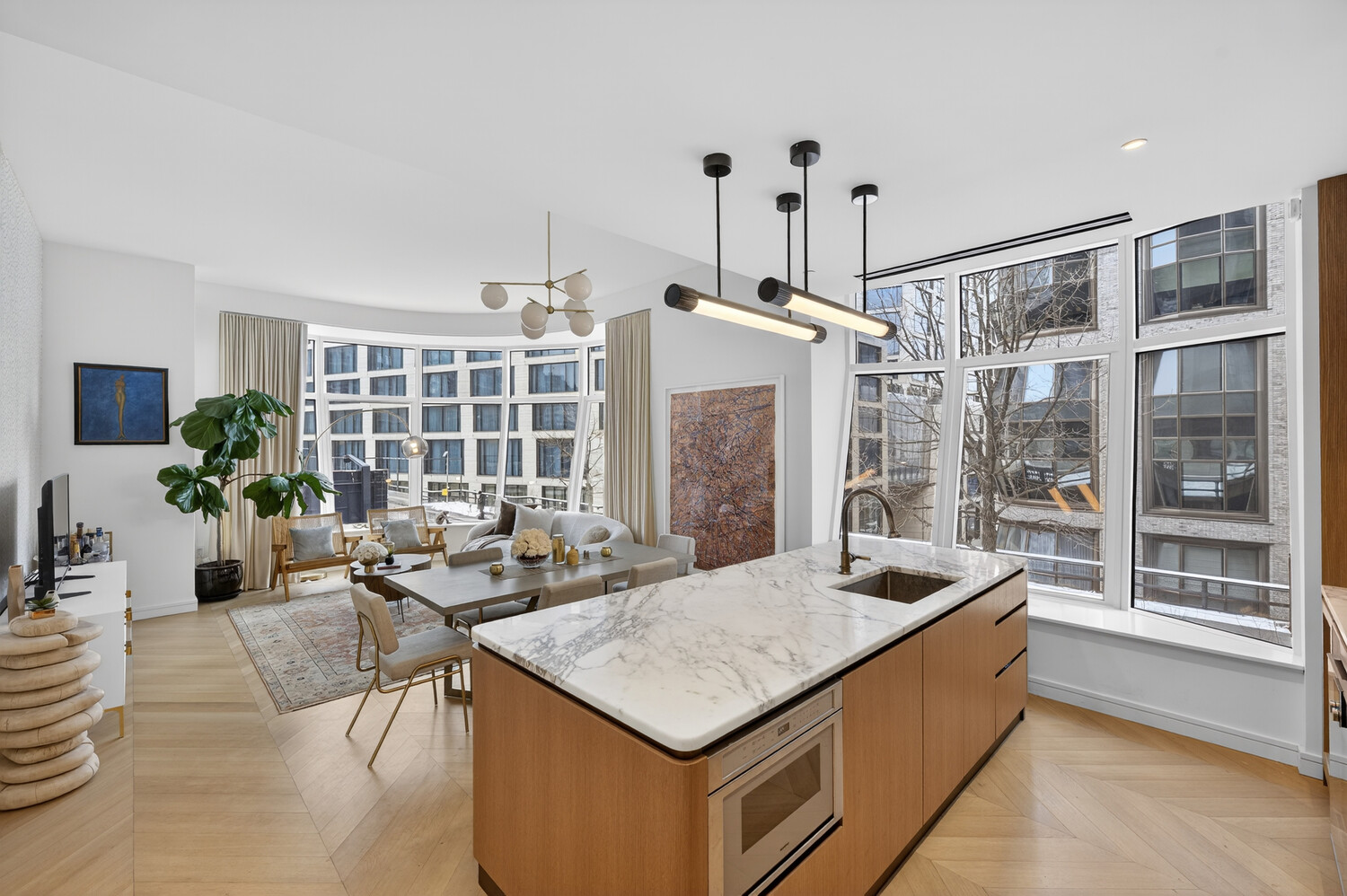 515 W 18TH Street 415