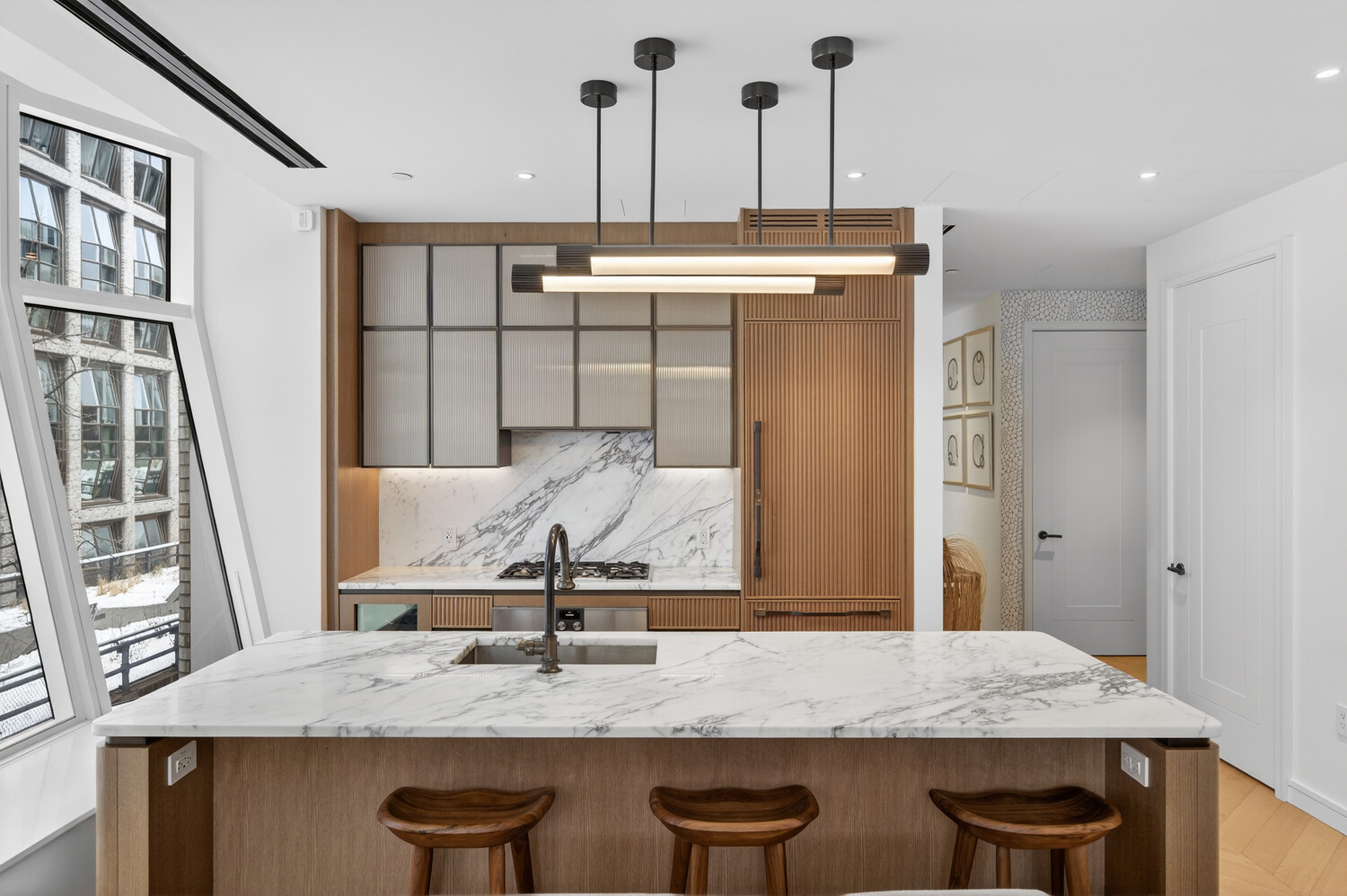 515 W 18TH Street 415