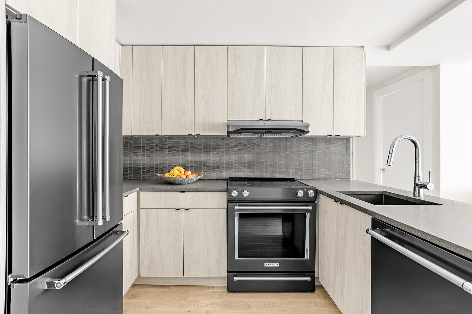 15 E 19TH Street 3E
