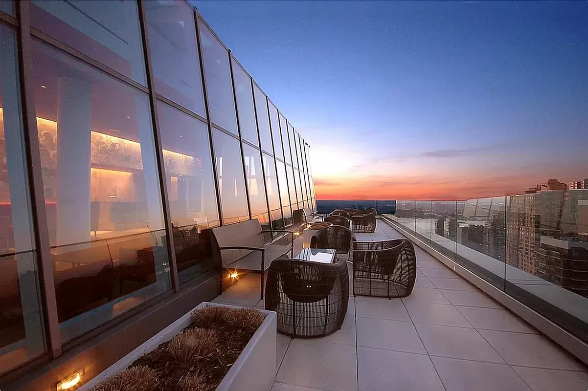 322 W 57TH Street 25H