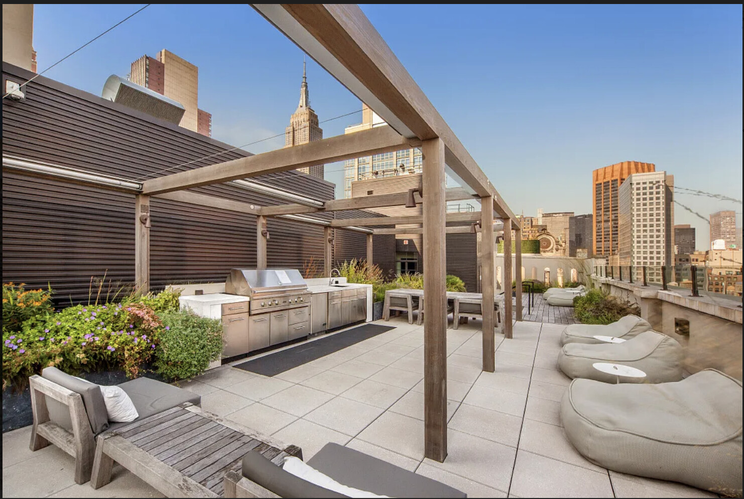 404 PARK Avenue S 8D