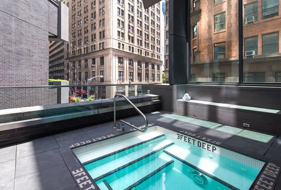 15 WILLIAM Street 27F