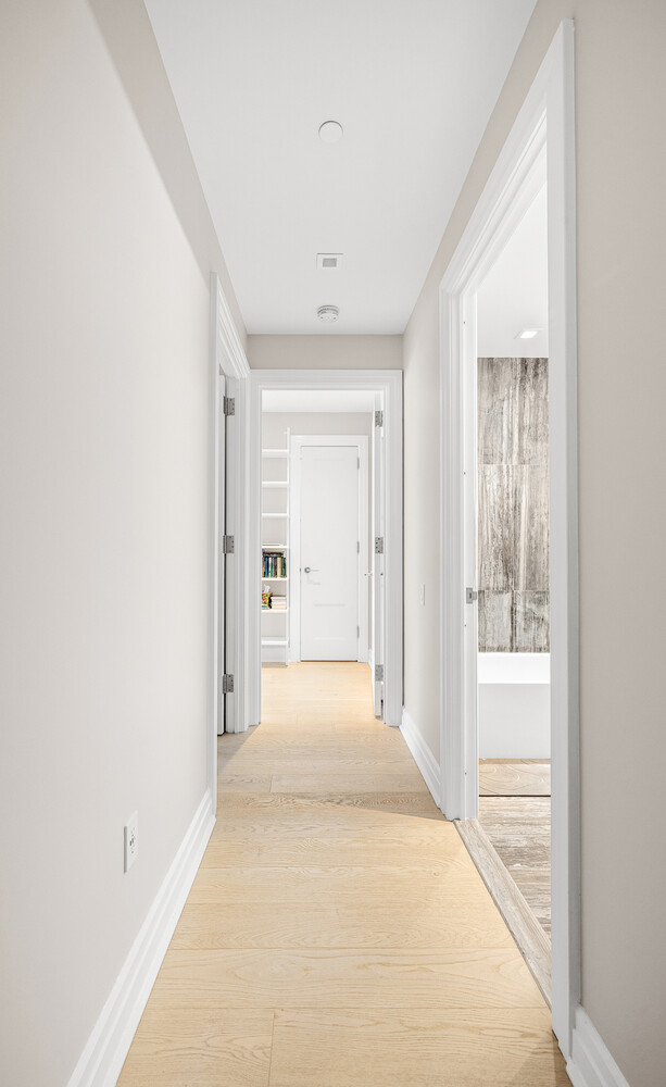 13-33 JACKSON Avenue 6F