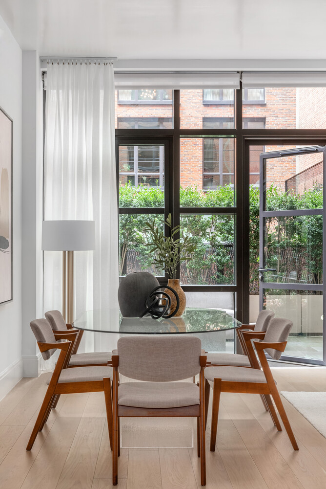 438 E 12TH Street 2D