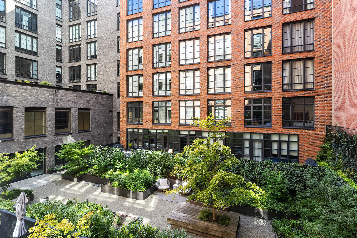438 E 12TH Street 2D