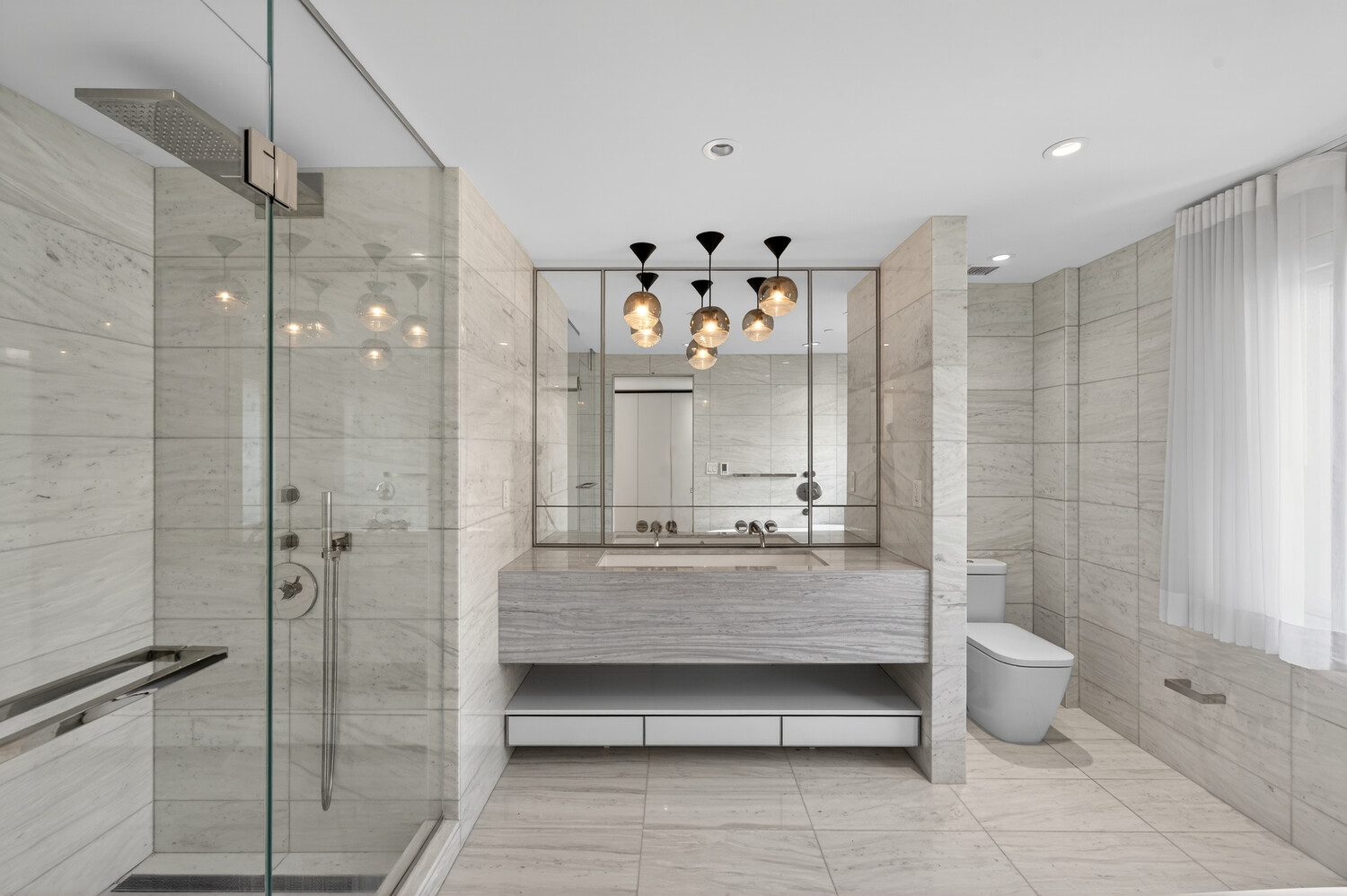 135 W 52ND Street PH4