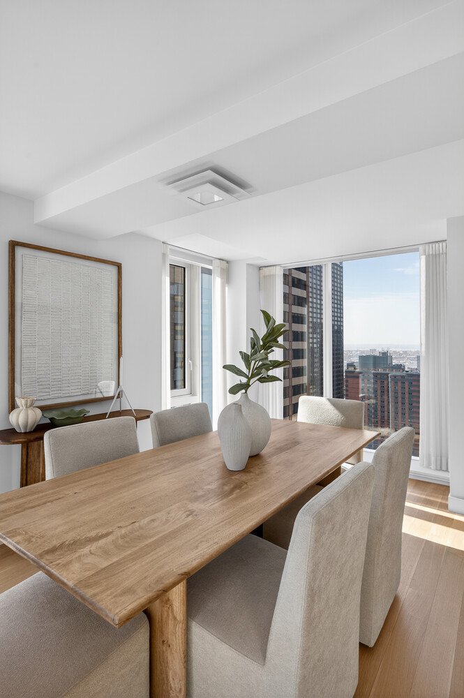 135 W 52ND Street PH4