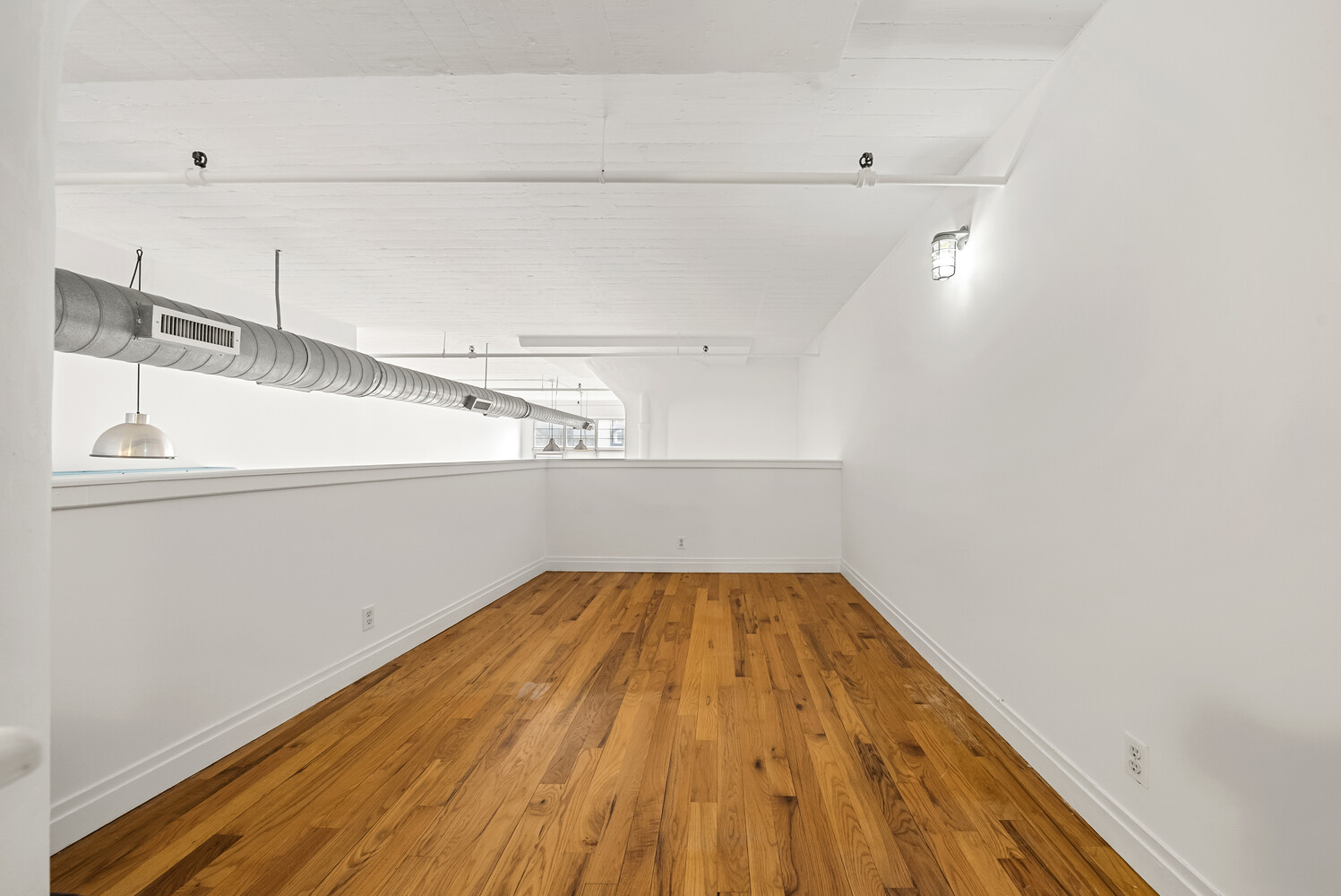 689 MYRTLE Avenue 4F