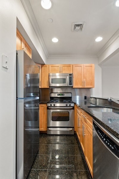 85 HUDSON Avenue 4B
