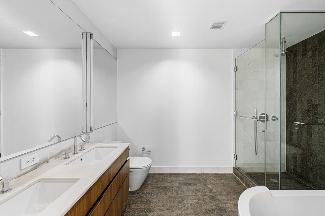 447 W 18TH Street 4C