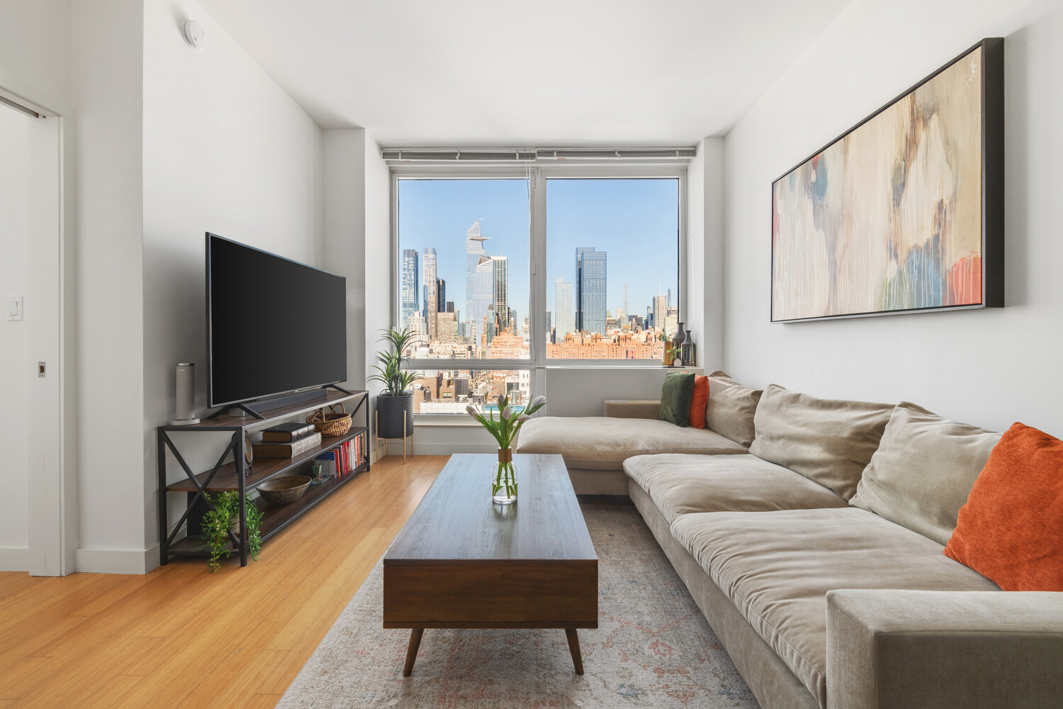 450 W 17TH Street 1901