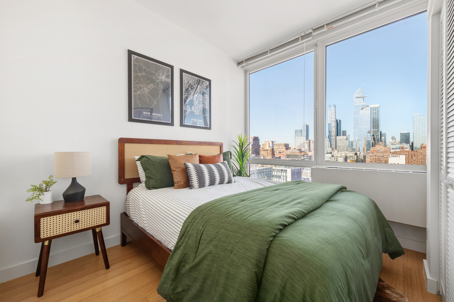 450 W 17TH Street 1901