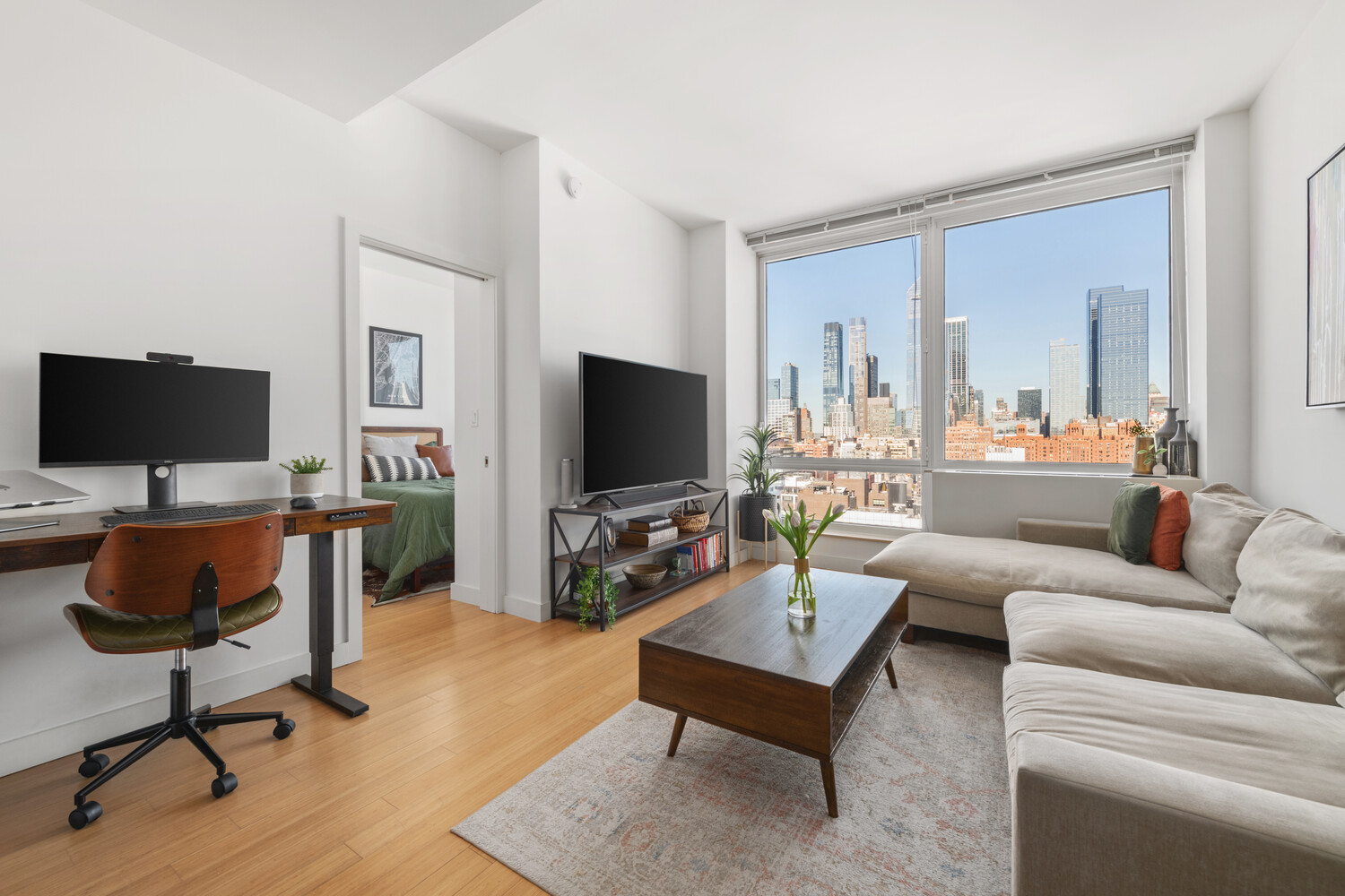 450 W 17TH Street 1901