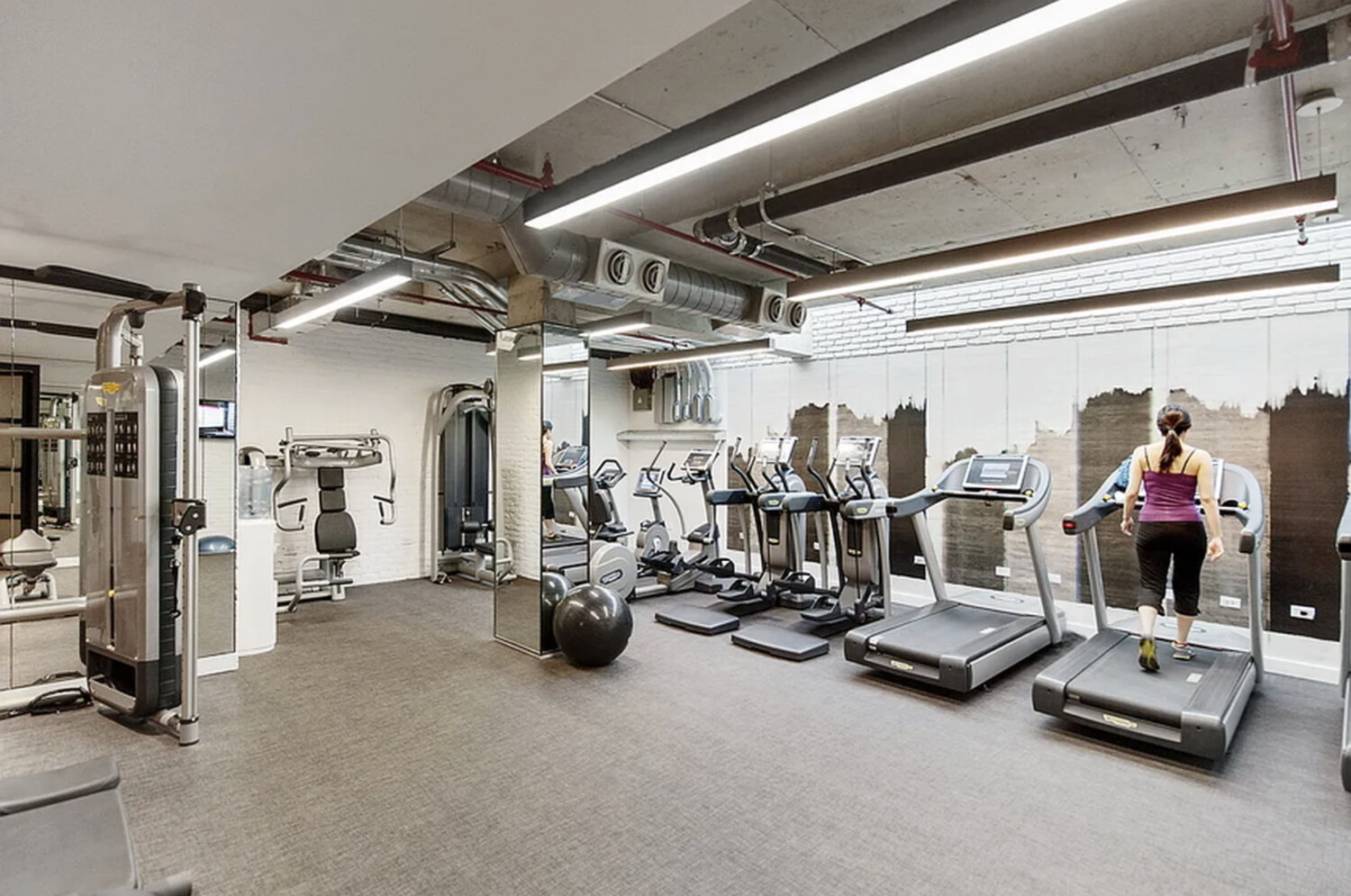 211 E 13TH Street 1C