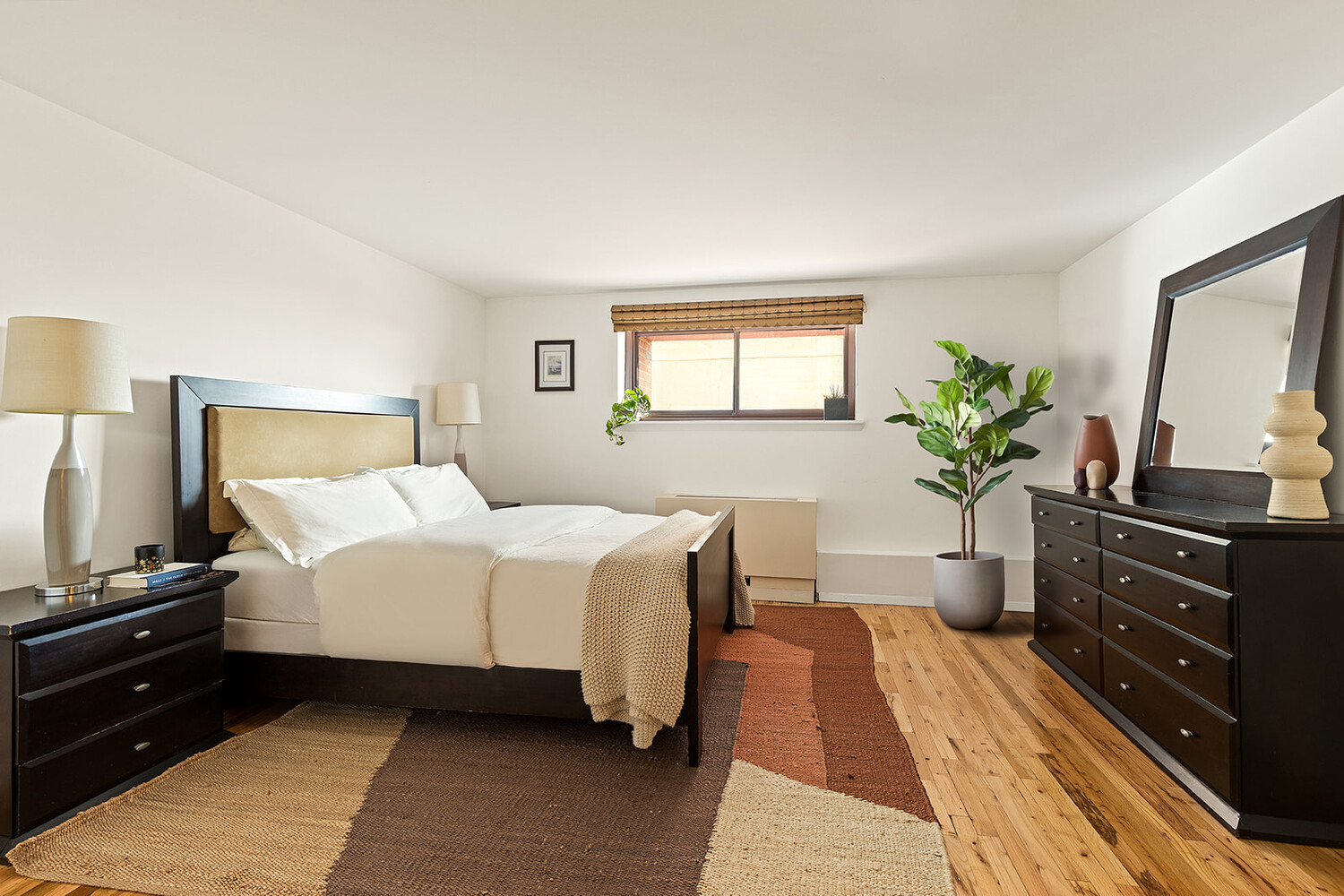 28 OLD FULTON Street THN