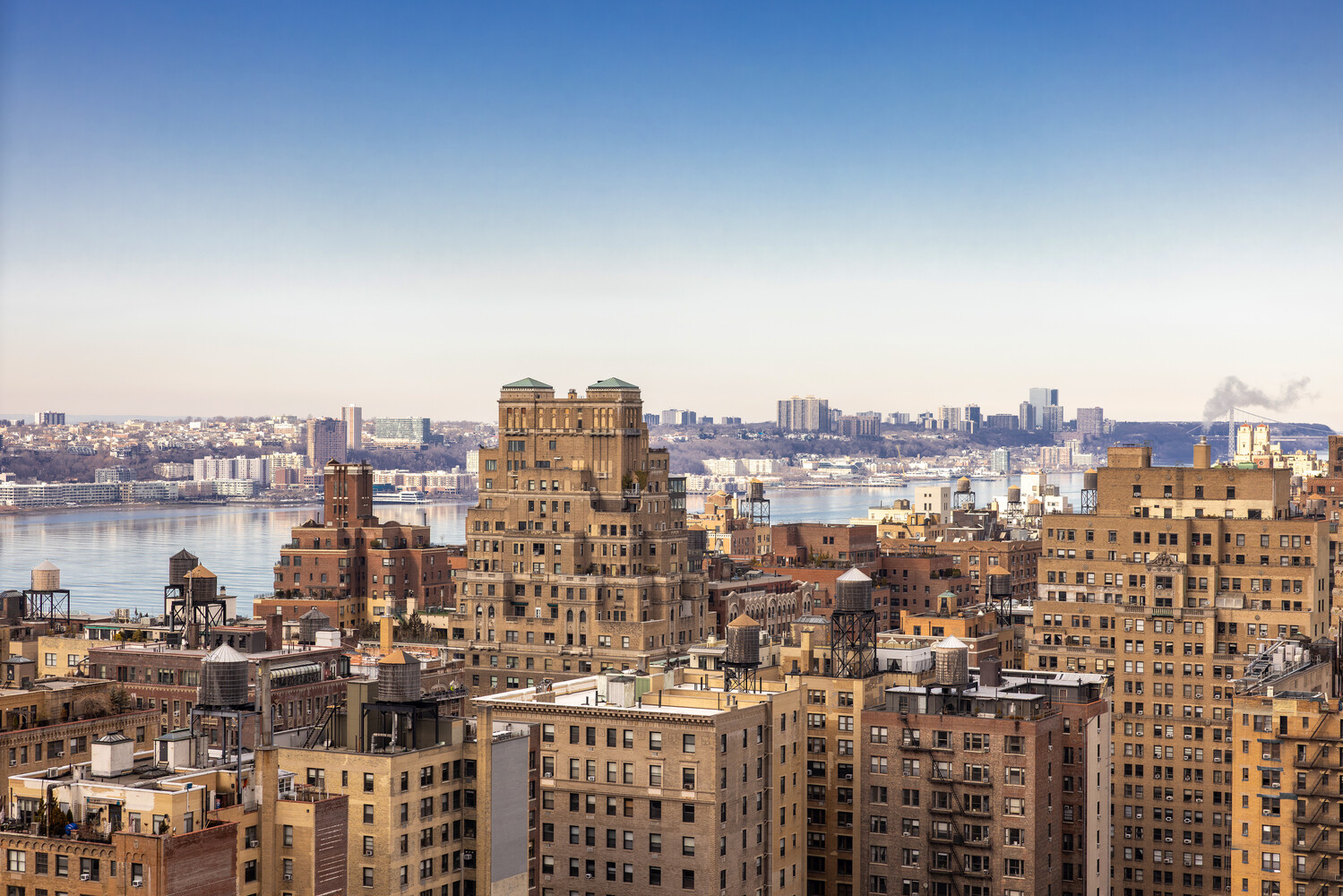 170 W END Avenue 30J