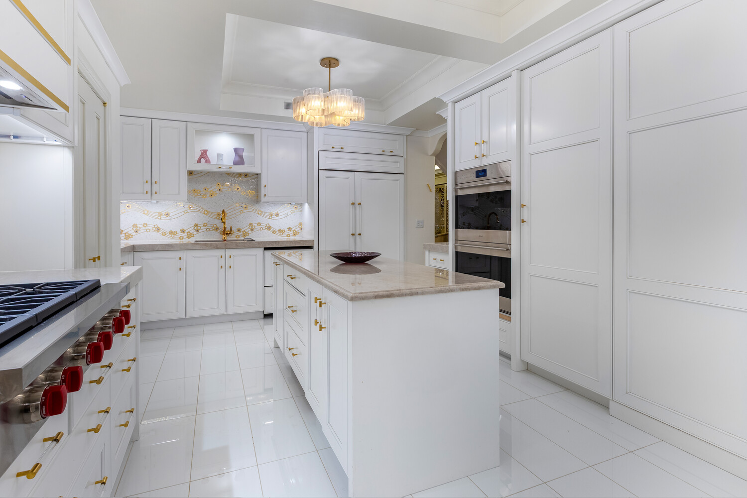 500 W END Avenue 1G