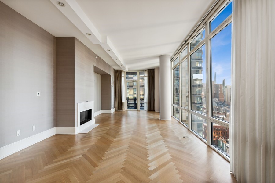 305 E 85TH Street 17B