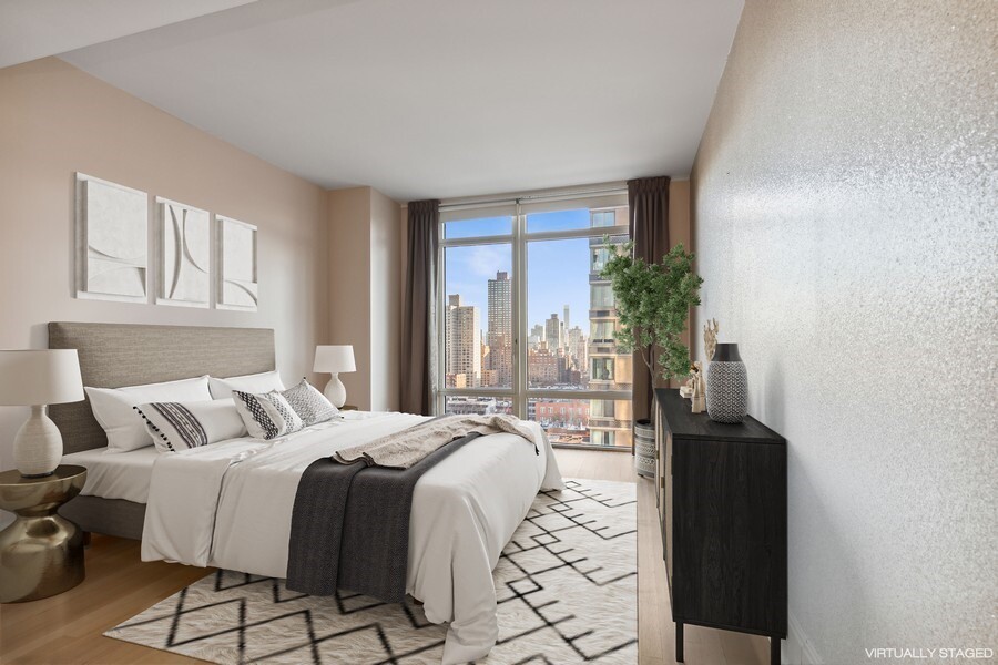 305 E 85TH Street 17B