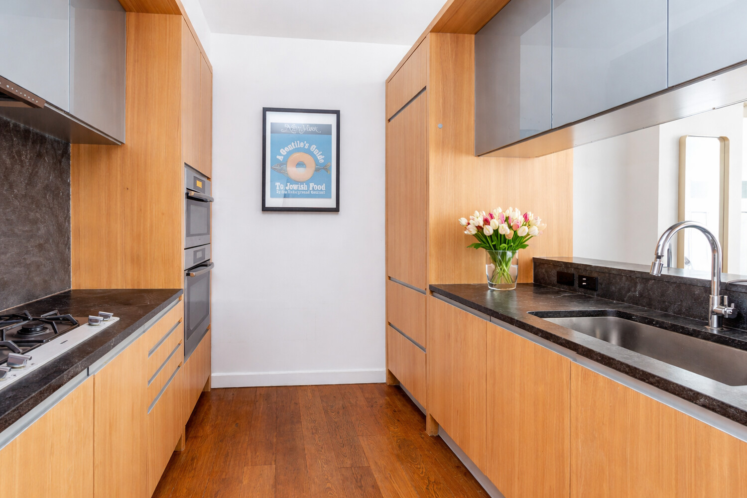 311 W BROADWAY 6D