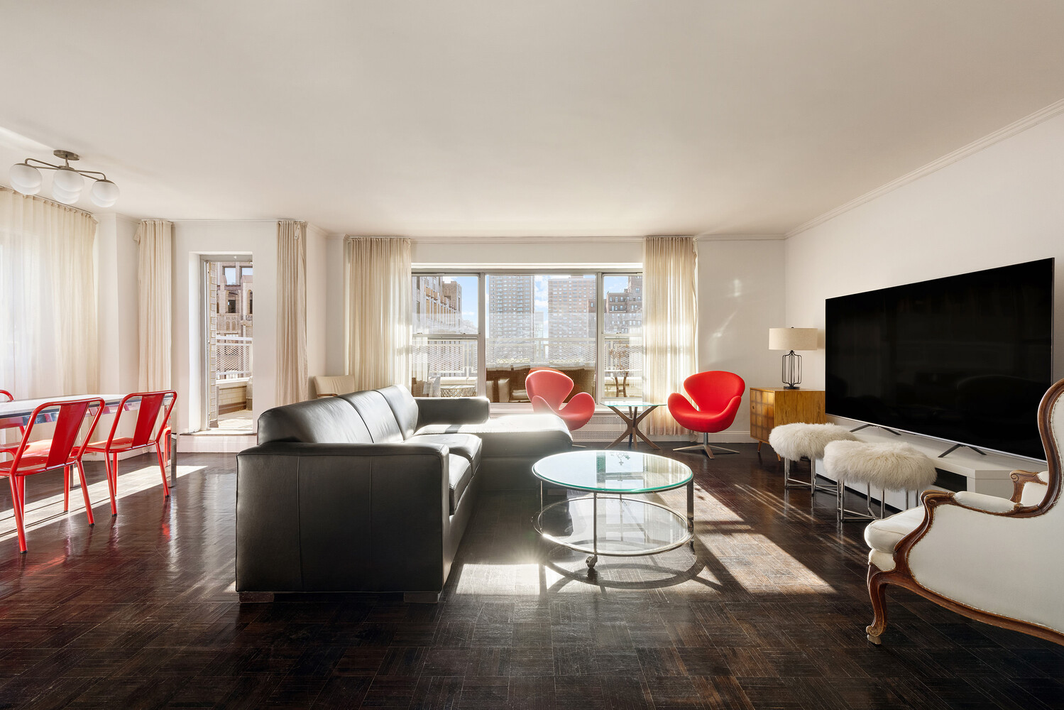 2 5TH Avenue 17C