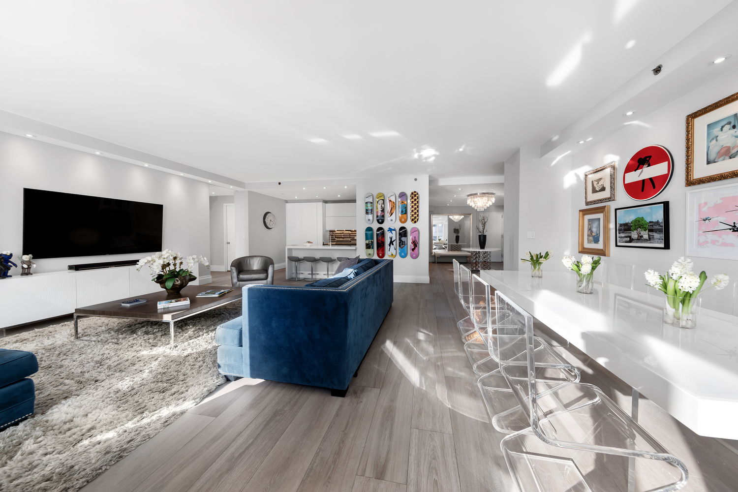 220 RIVERSIDE Boulevard 4H