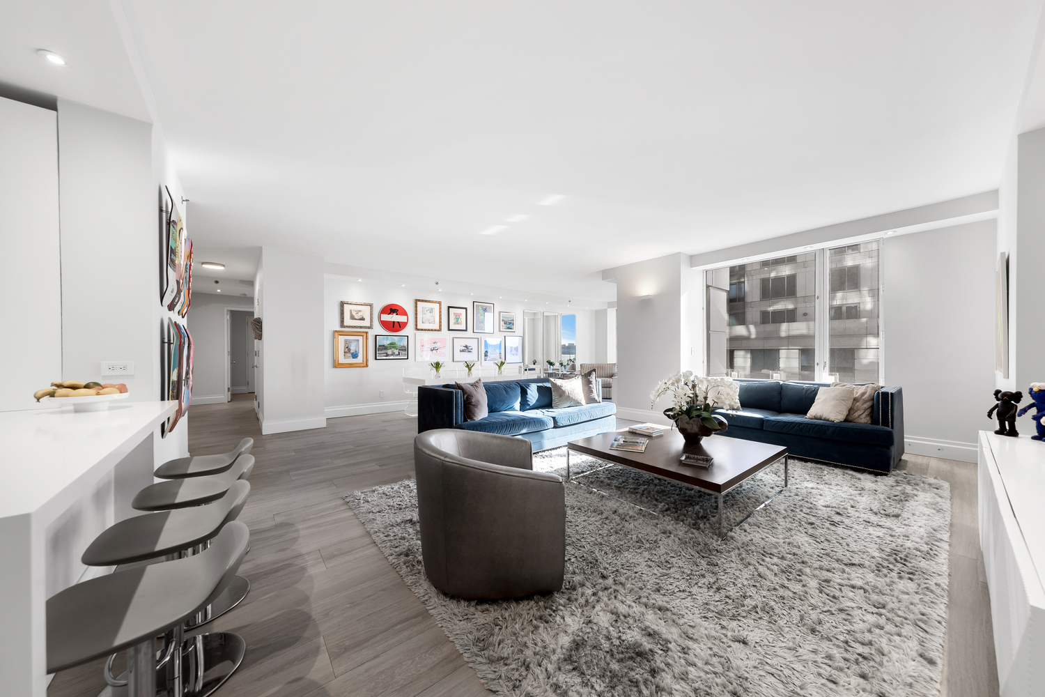 220 RIVERSIDE Boulevard 4H