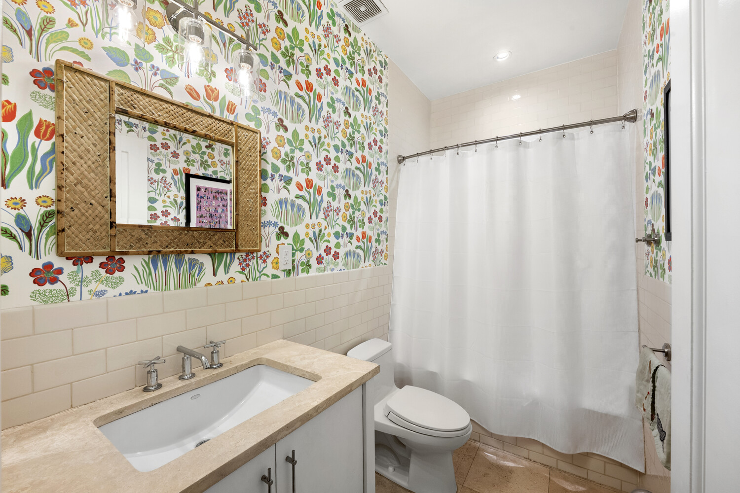 555 HENRY Street 3
