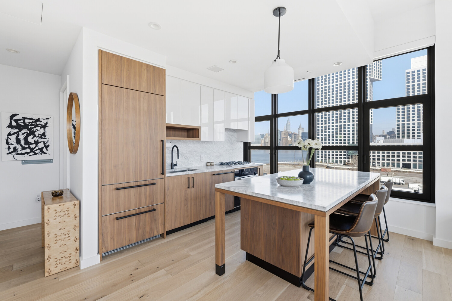 29 HURON Street 6JE